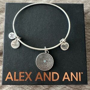 ⭐️Charm Bracelet!⭐️